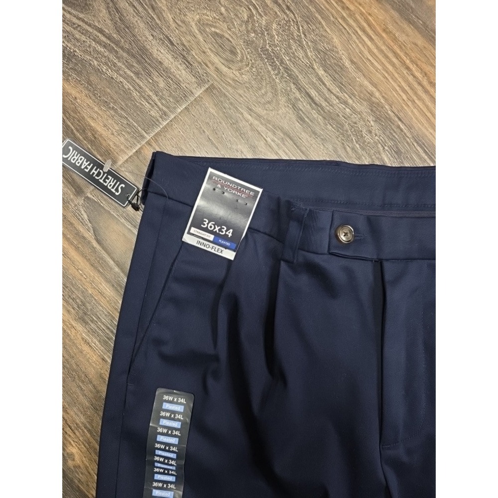 Roundtree & Yorke Inno-Flex Mens 36x34 Navy Blue Pleated Straight Fit Pants NWT - Picture 7 of 7